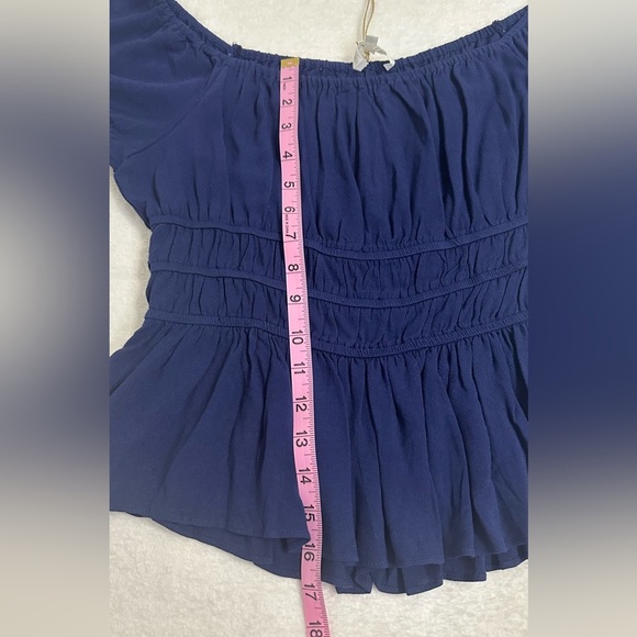 Free the Roses Blue Pleated Flutter Sleeve Tank Top Size L - Picture 3 of 13